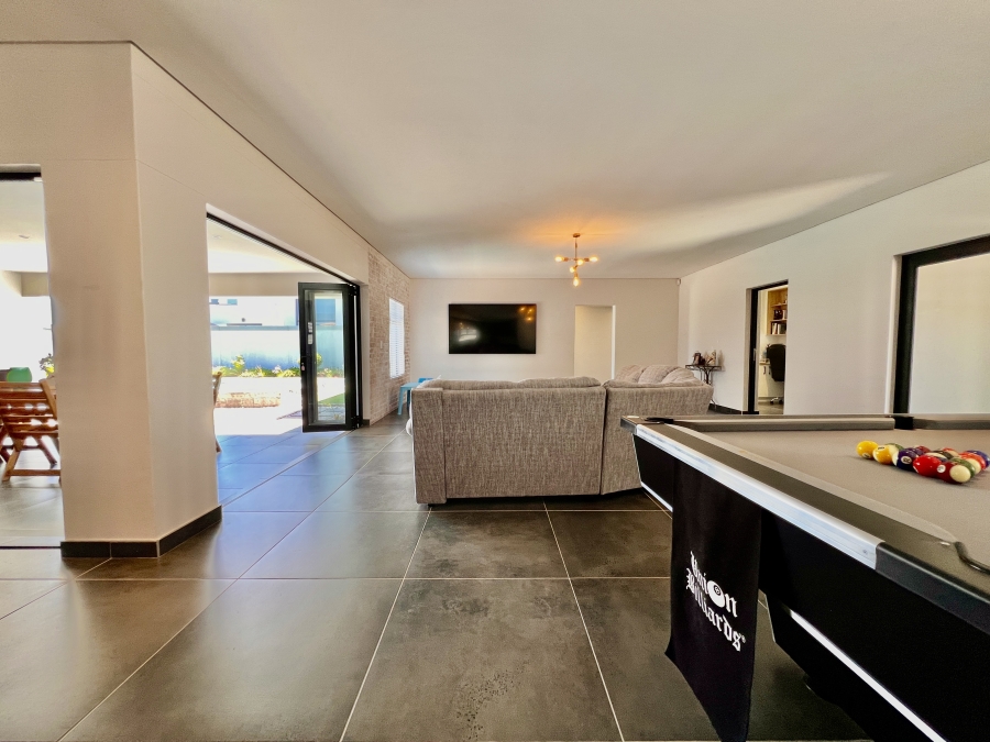 4 Bedroom Property for Sale in Langebaan Country Estate Western Cape